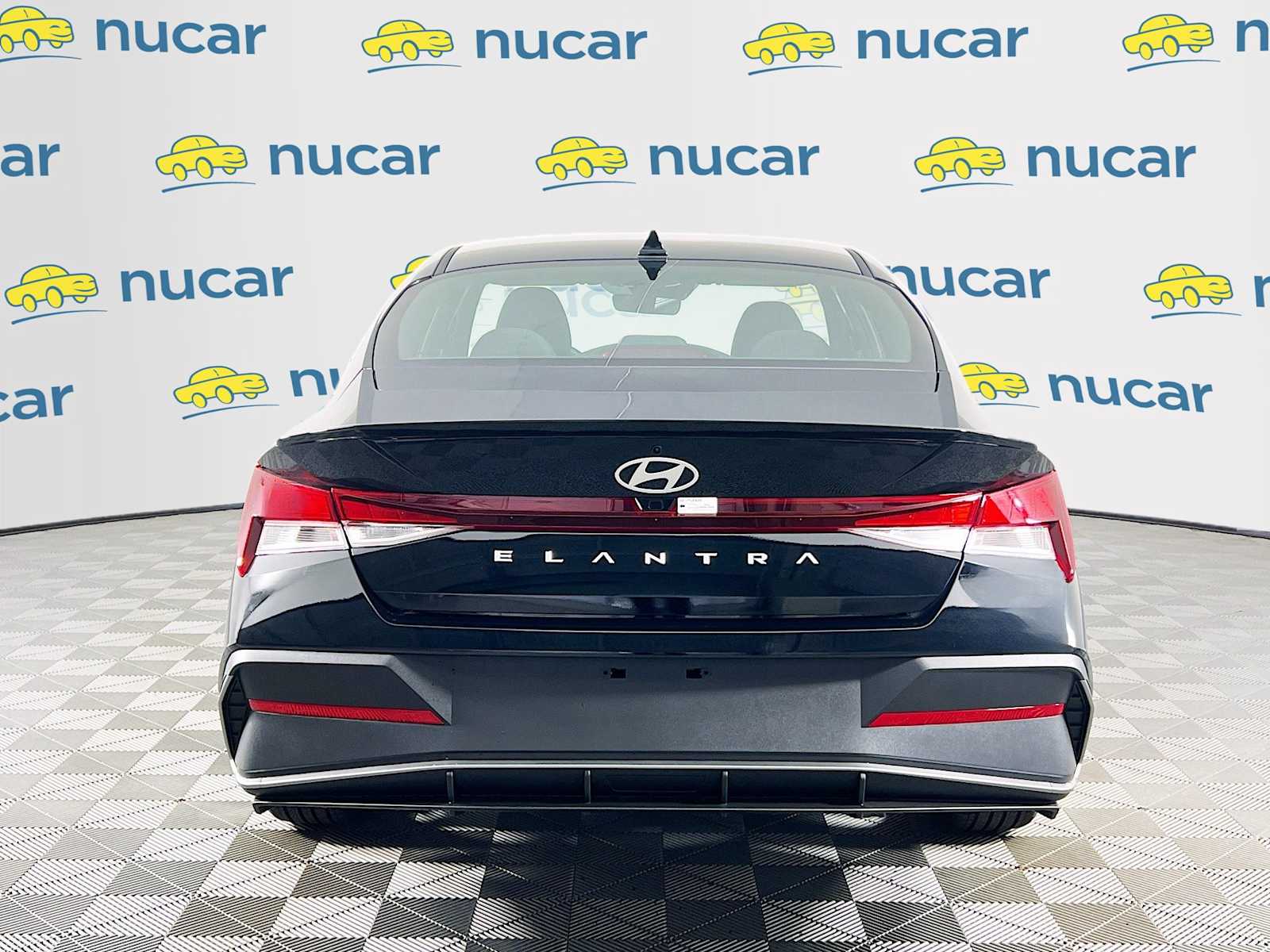 2025 Hyundai Elantra SEL Sport - Photo 5