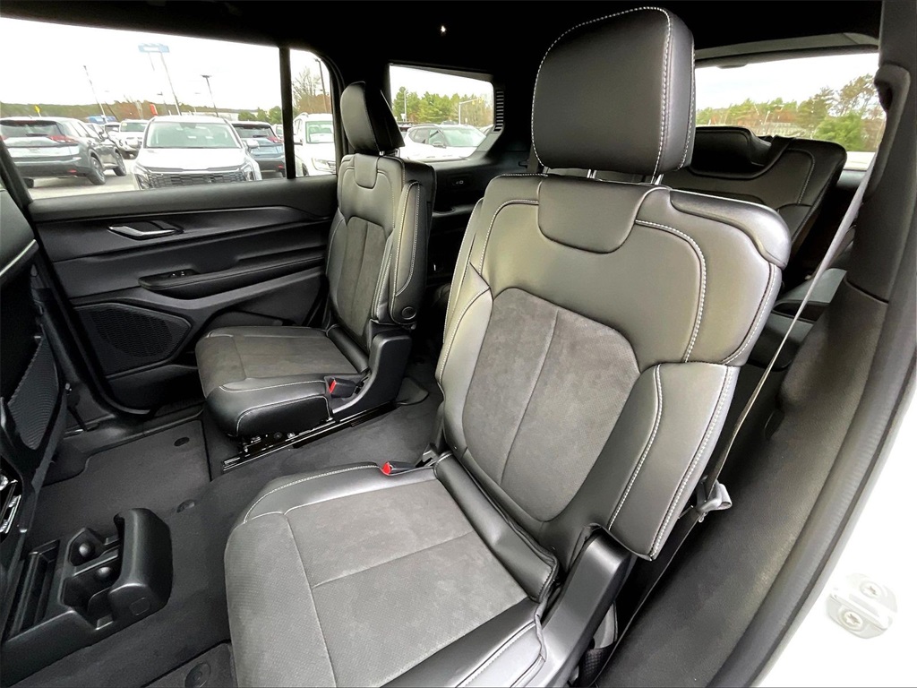 2025 Jeep Grand Cherokee L Altitude X - Photo 15