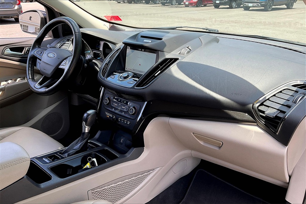2017 Ford Escape Titanium - Photo 13
