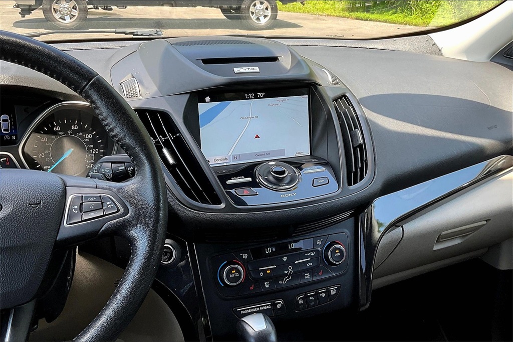 2017 Ford Escape Titanium - Photo 17