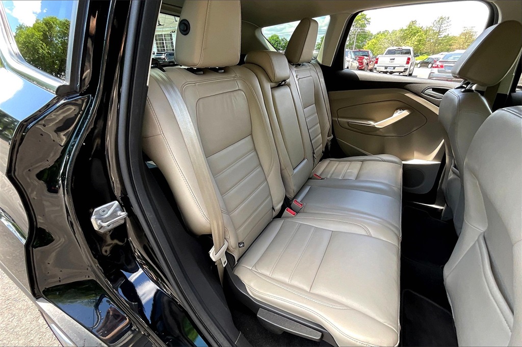 2017 Ford Escape Titanium - Photo 18