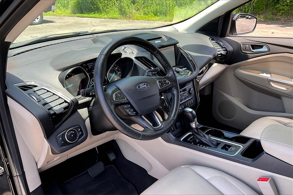 2017 Ford Escape Titanium - Photo 8