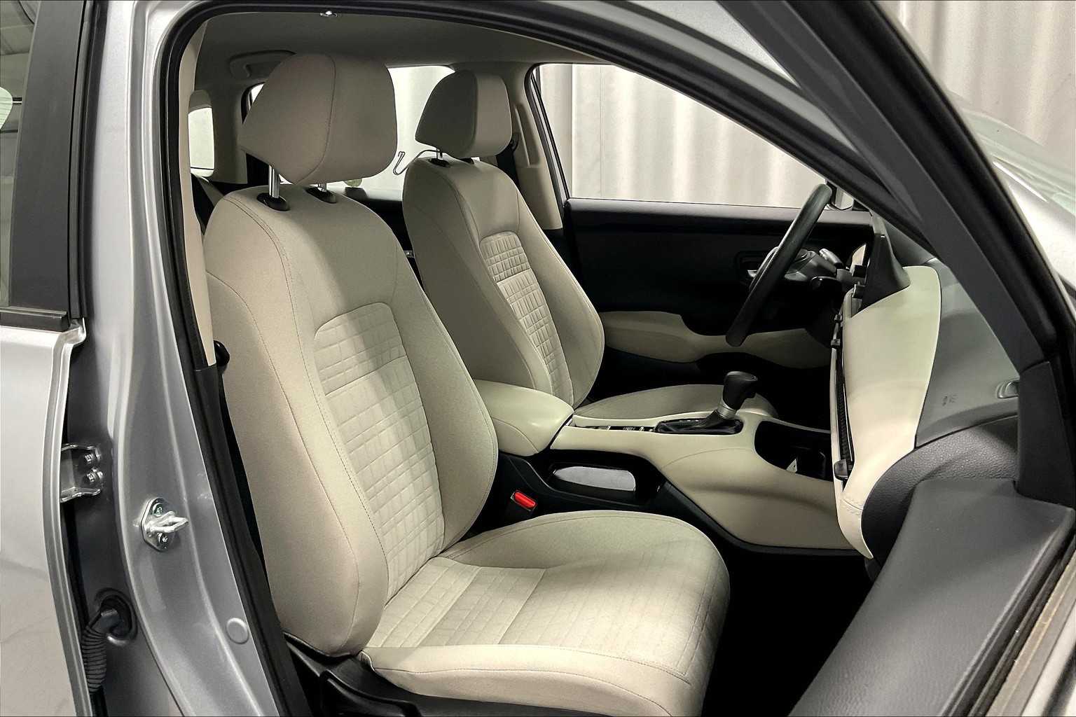 2023 Honda HR-V LX - Photo 11