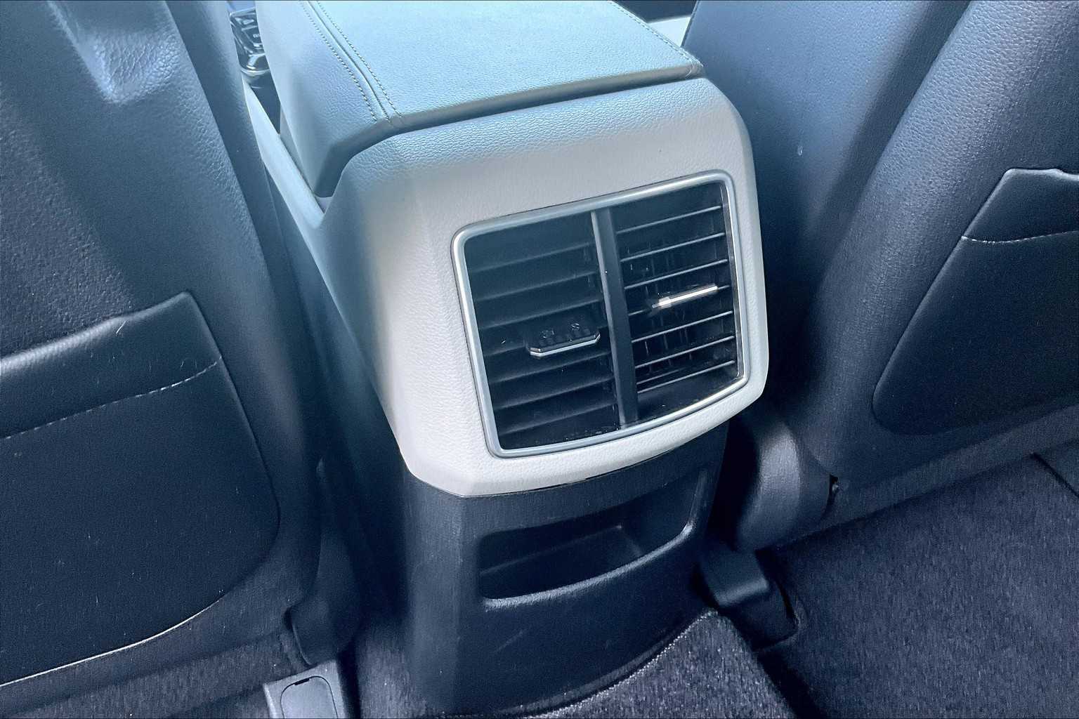 2023 Kia Sportage EX - Photo 28
