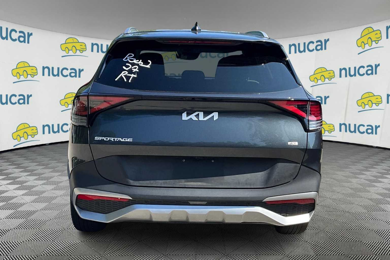 2023 Kia Sportage EX - Photo 3