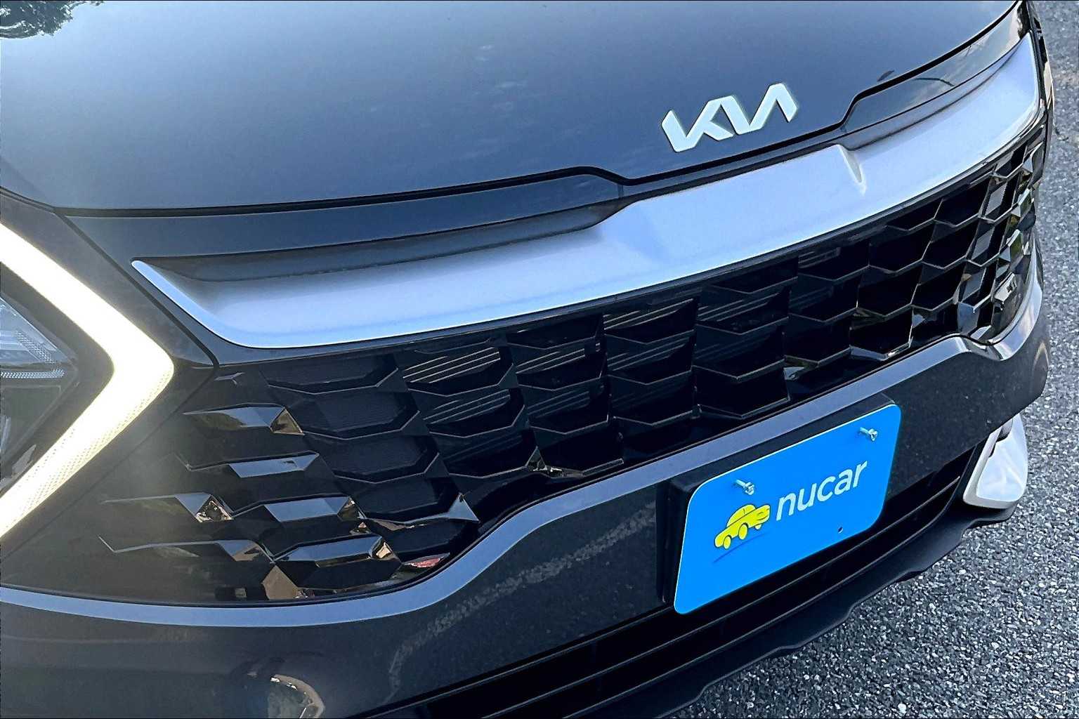 2023 Kia Sportage EX - Photo 32