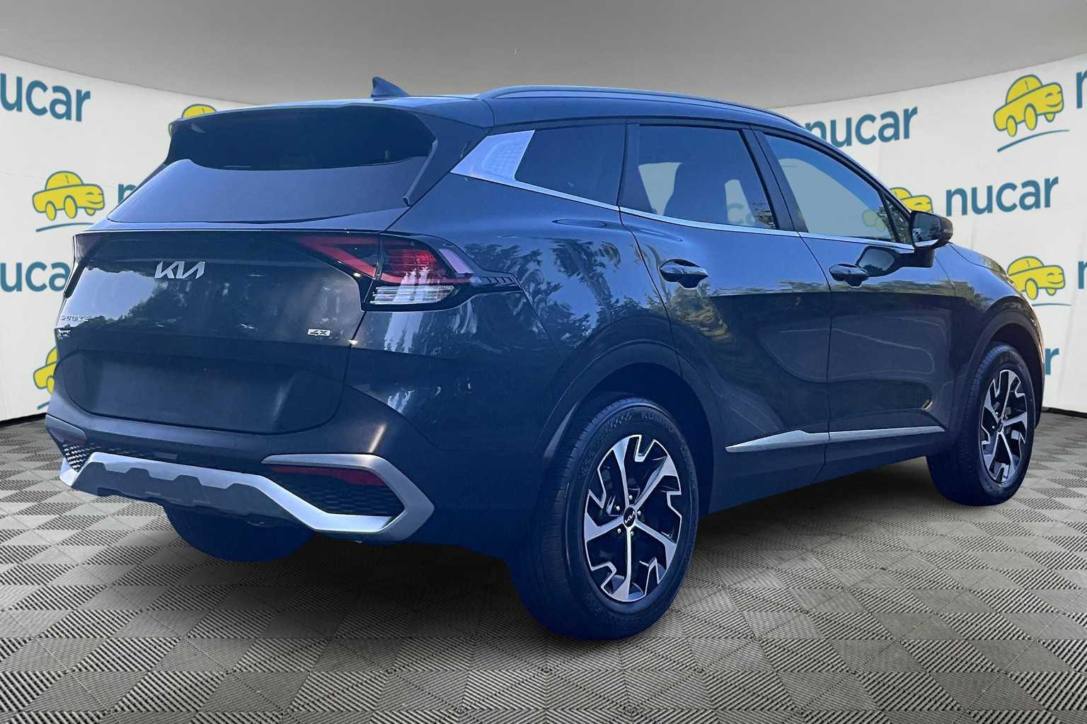 2023 Kia Sportage EX - Photo 6