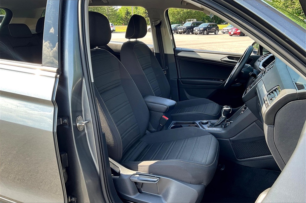 2022 Volkswagen Tiguan 2.0T S - Photo 11