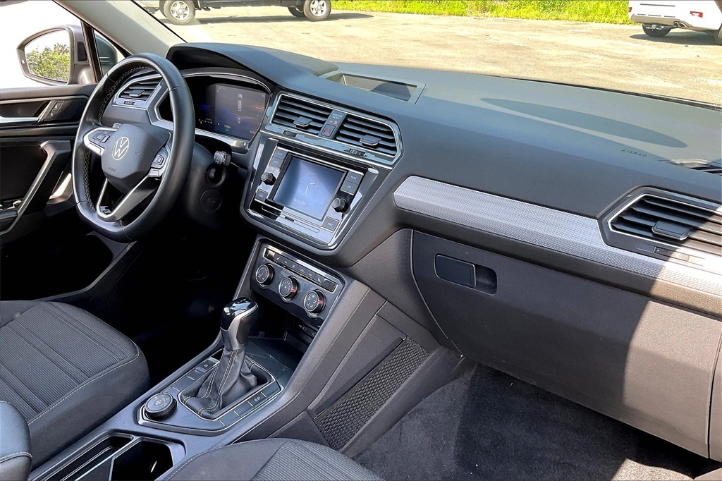 2022 Volkswagen Tiguan 2.0T S - Photo 13