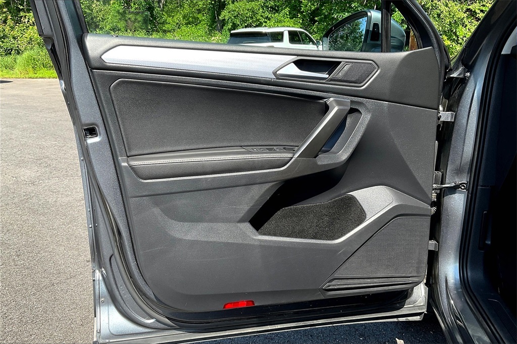 2022 Volkswagen Tiguan 2.0T S - Photo 9