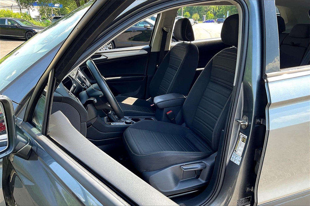 2022 Volkswagen Tiguan 2.0T S - Photo 10