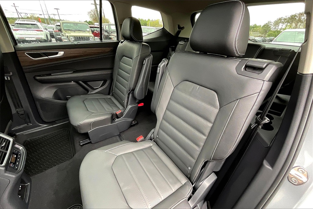 2025 Volkswagen Atlas 2.0T SEL - Photo 15