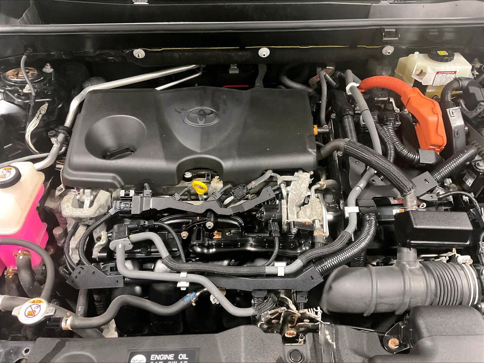 2019 Toyota RAV4 Hybrid XLE - Photo 35