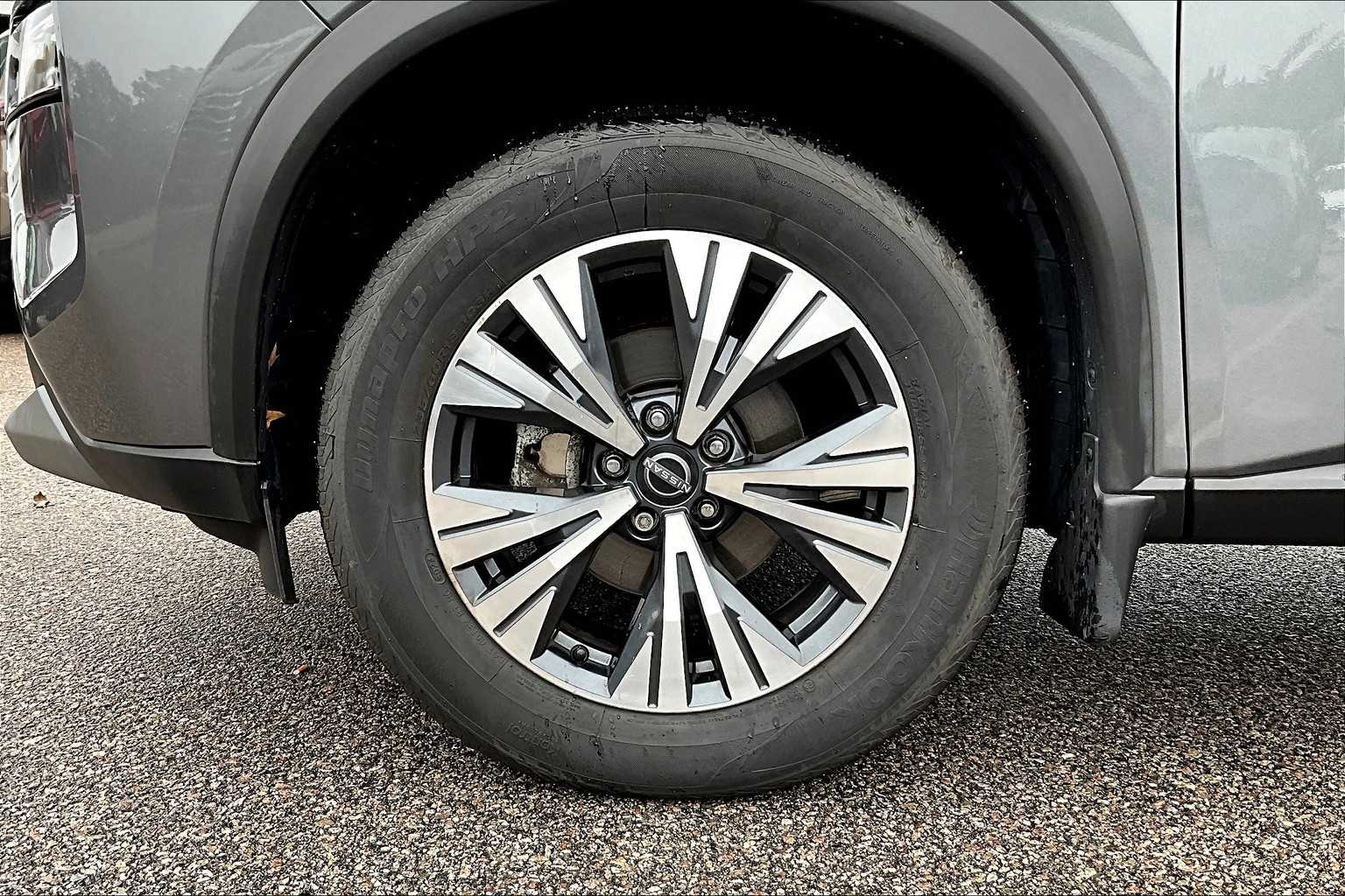 2022 Nissan Rogue SV - Photo 7