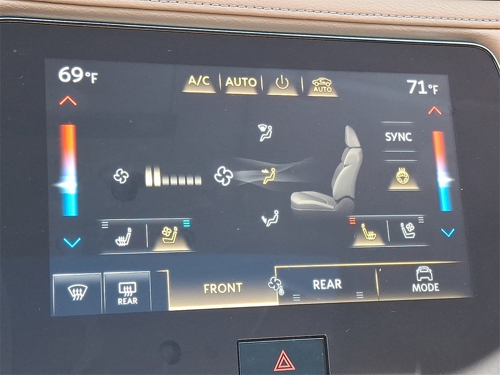 2025 INFINITI QX80 LUXE - Photo 18