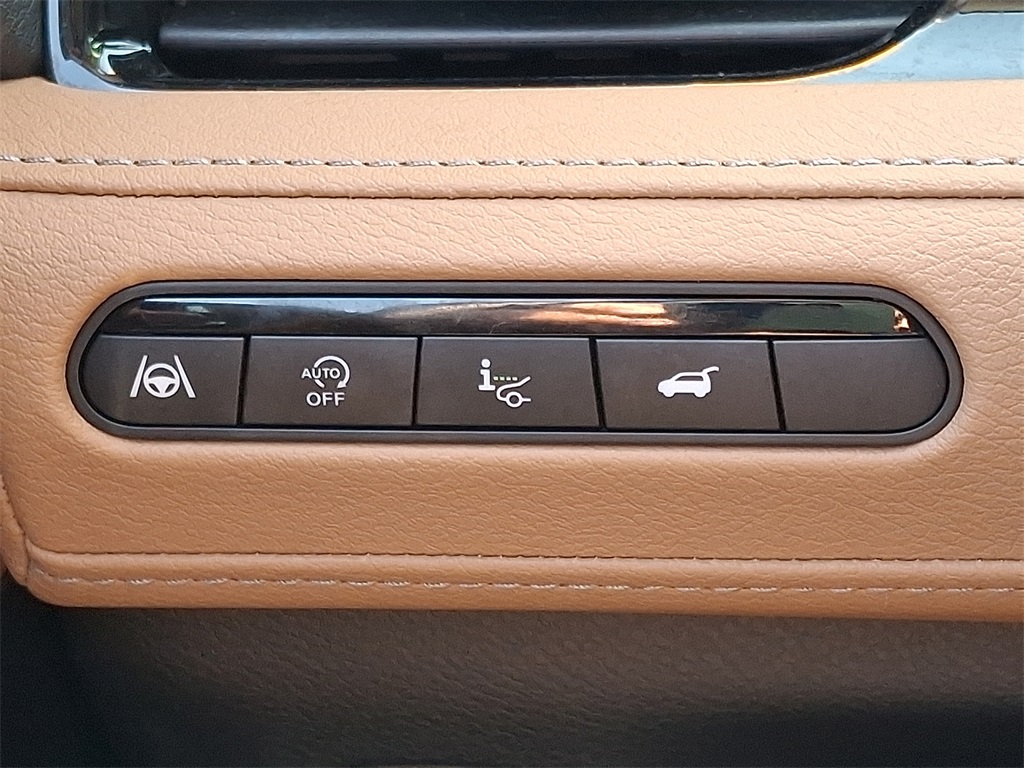 2025 INFINITI QX80 LUXE - Photo 27