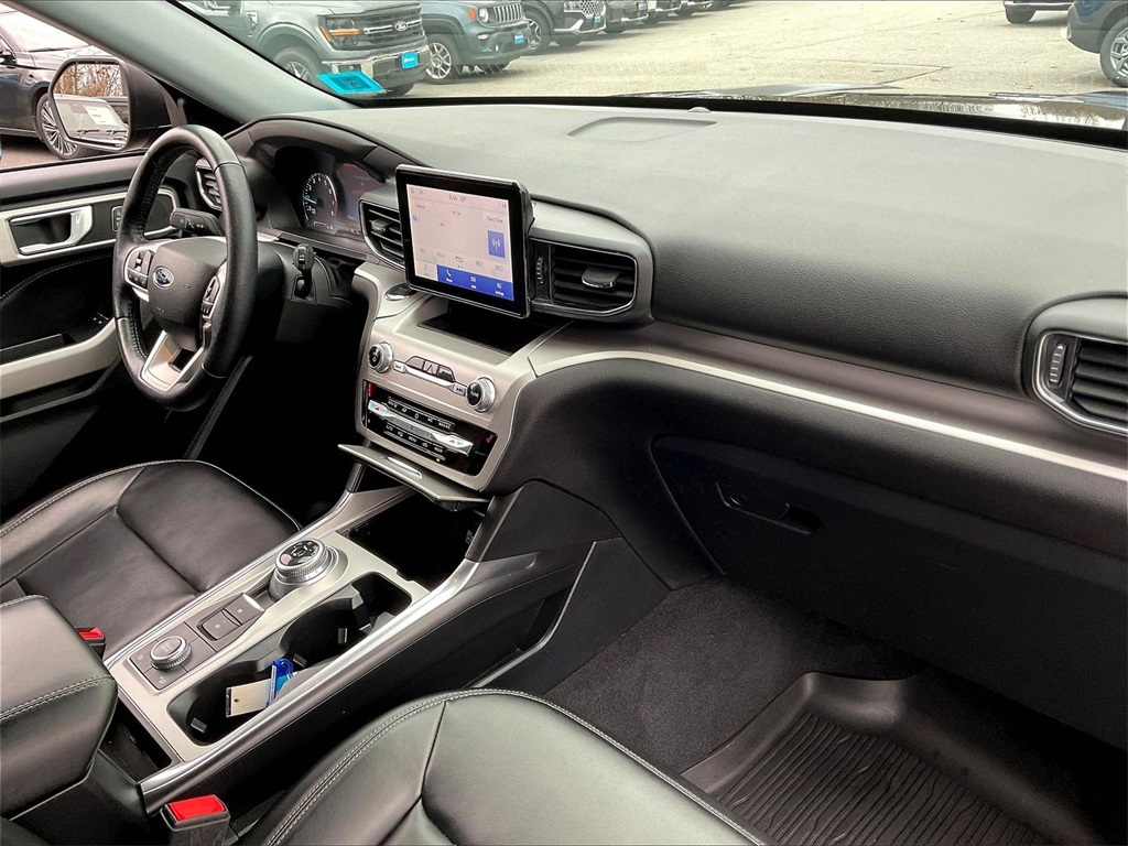 2022 Ford Explorer XLT - Photo 13