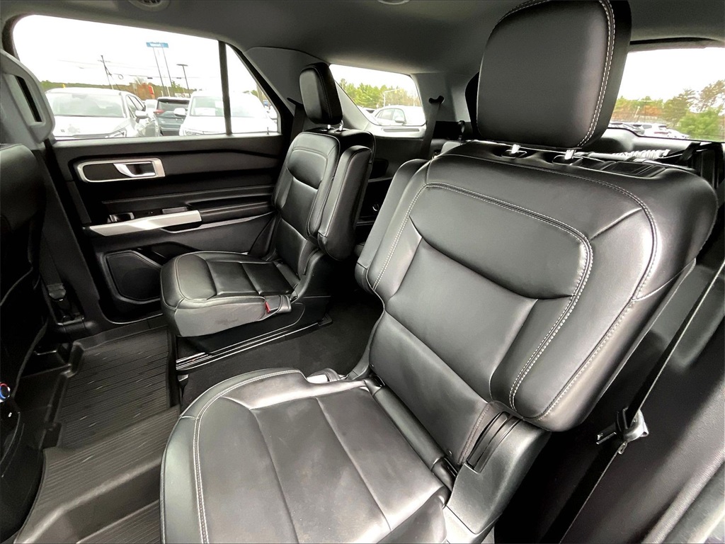 2022 Ford Explorer XLT - Photo 14