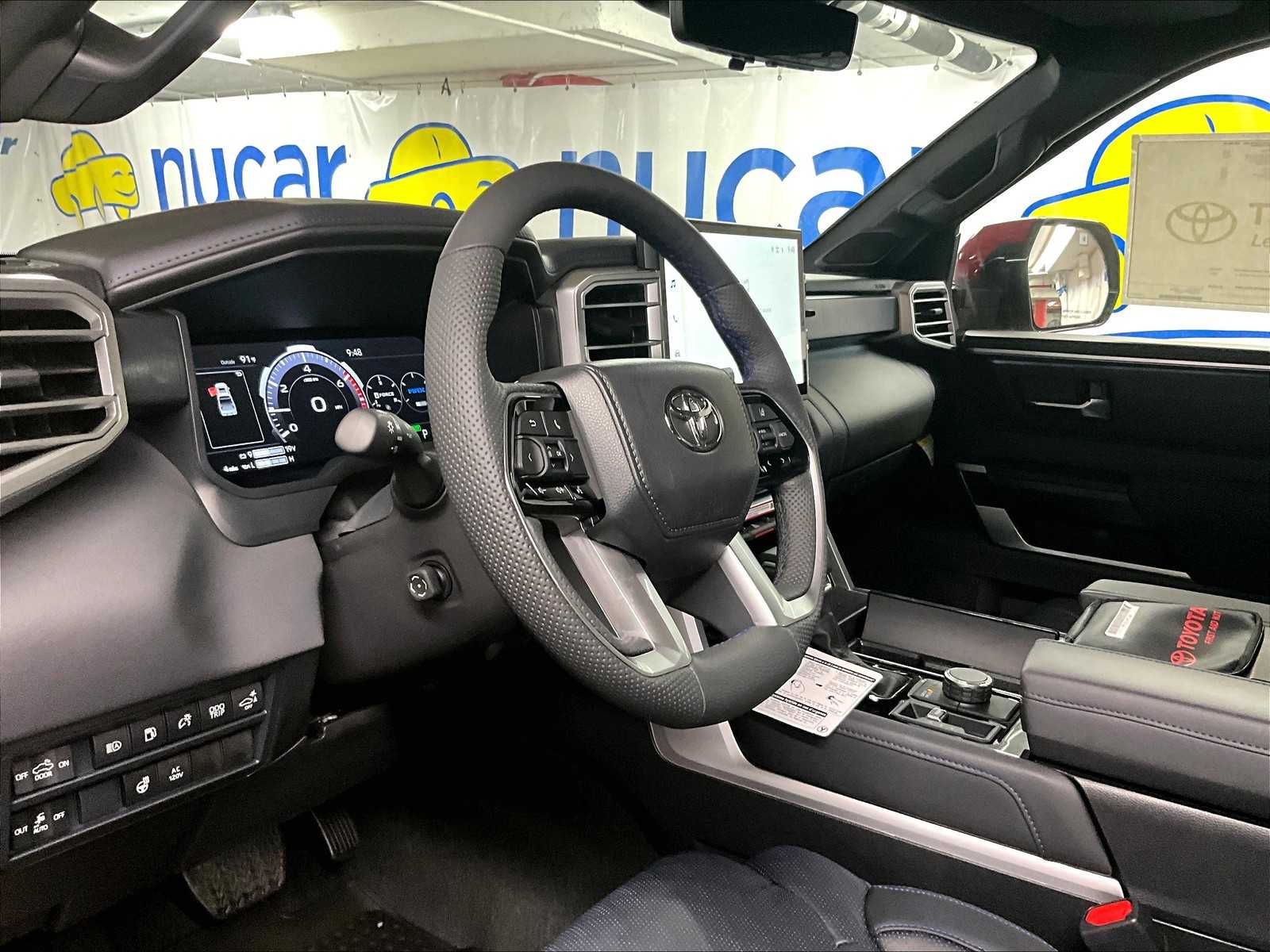2025 Toyota Tundra Platinum Hybrid - Photo 9