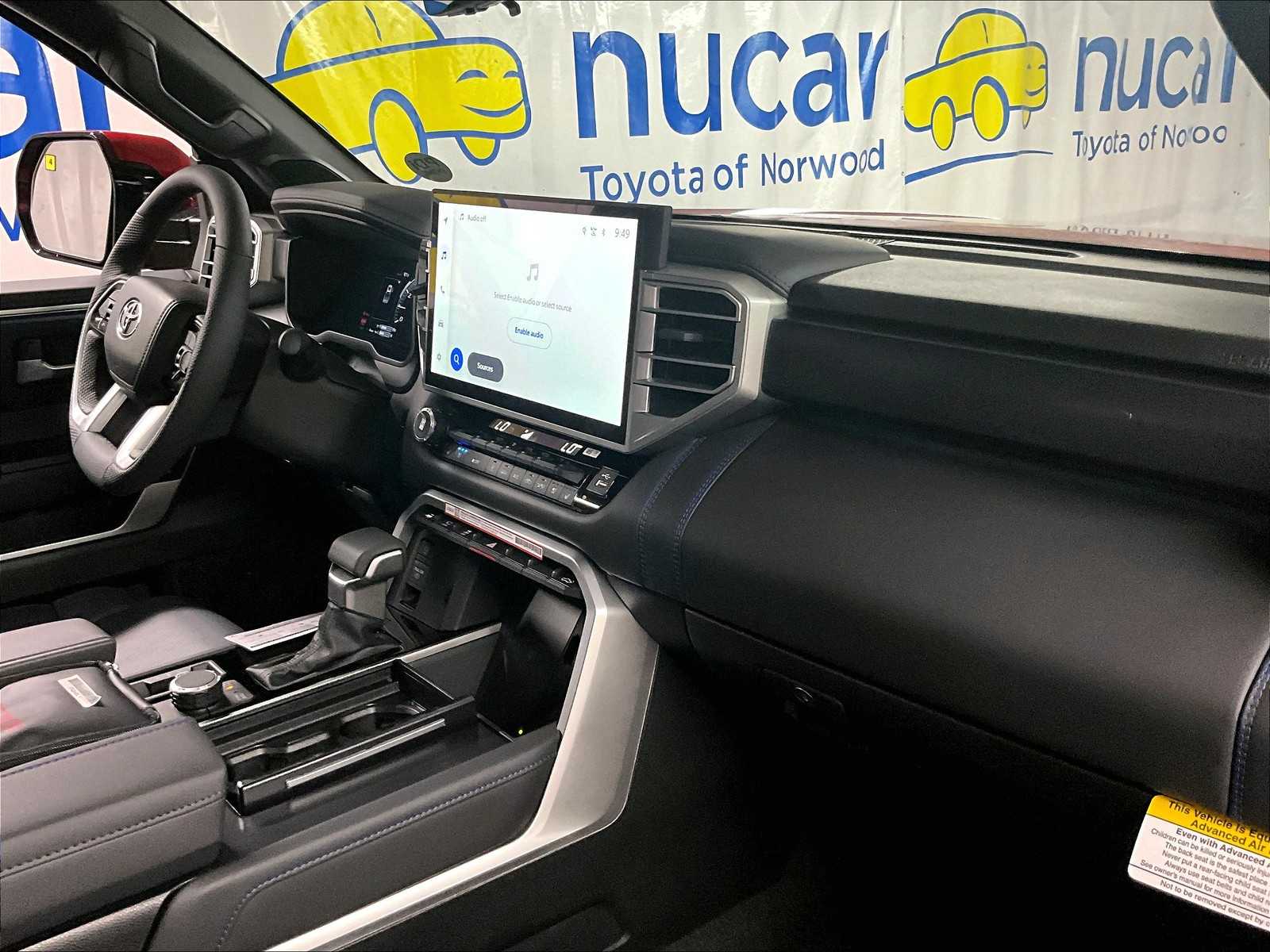 2025 Toyota Tundra Platinum Hybrid - Photo 10