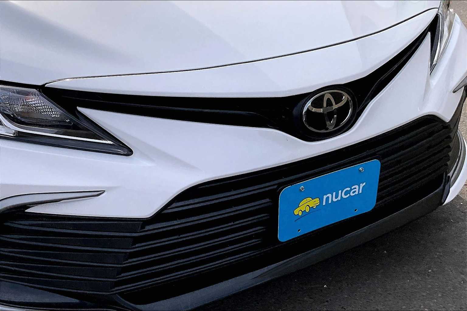 2021 Toyota Camry LE - Photo 31