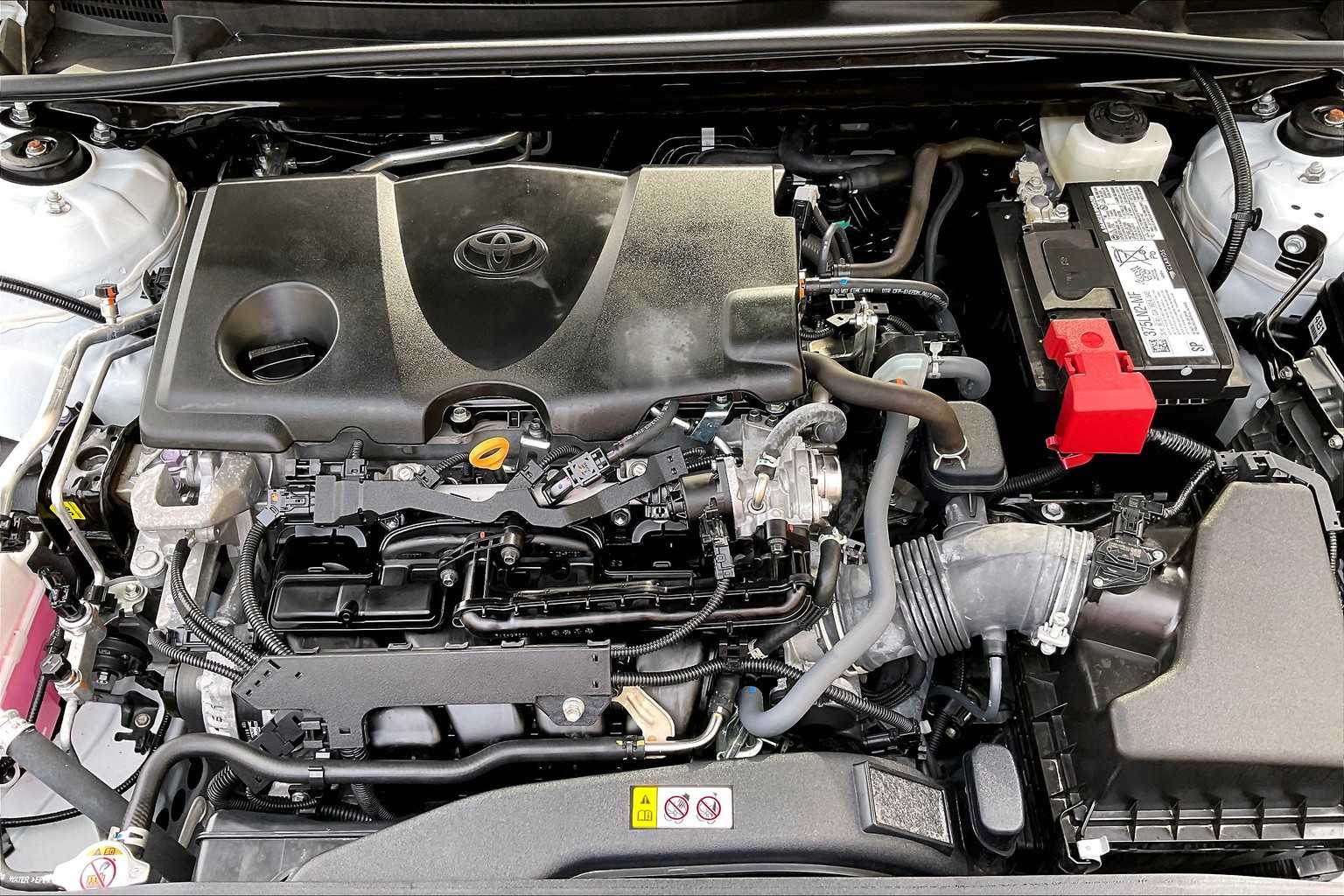 2021 Toyota Camry LE - Photo 34