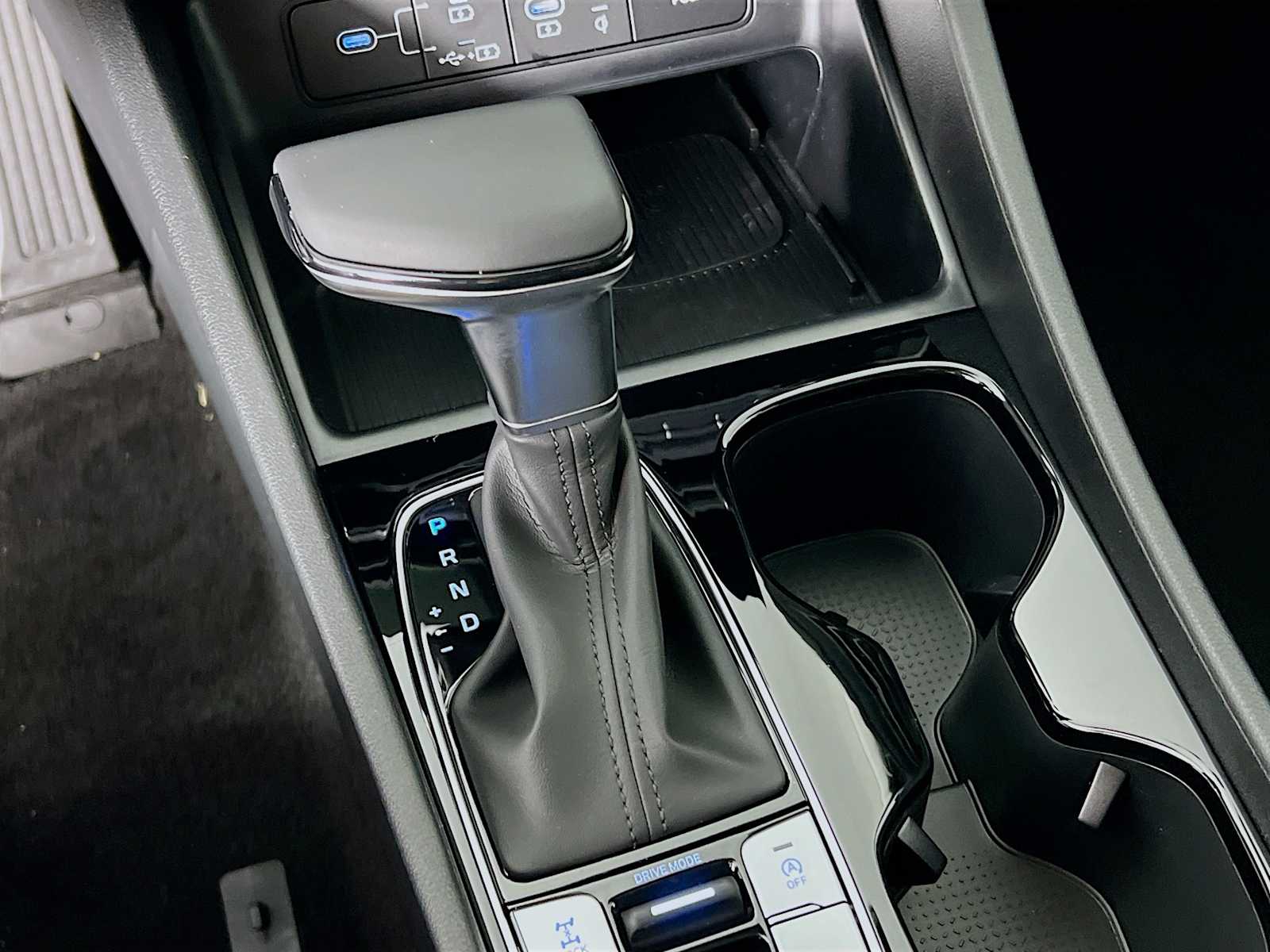 2025 Hyundai Tucson SEL Convenience - Photo 12