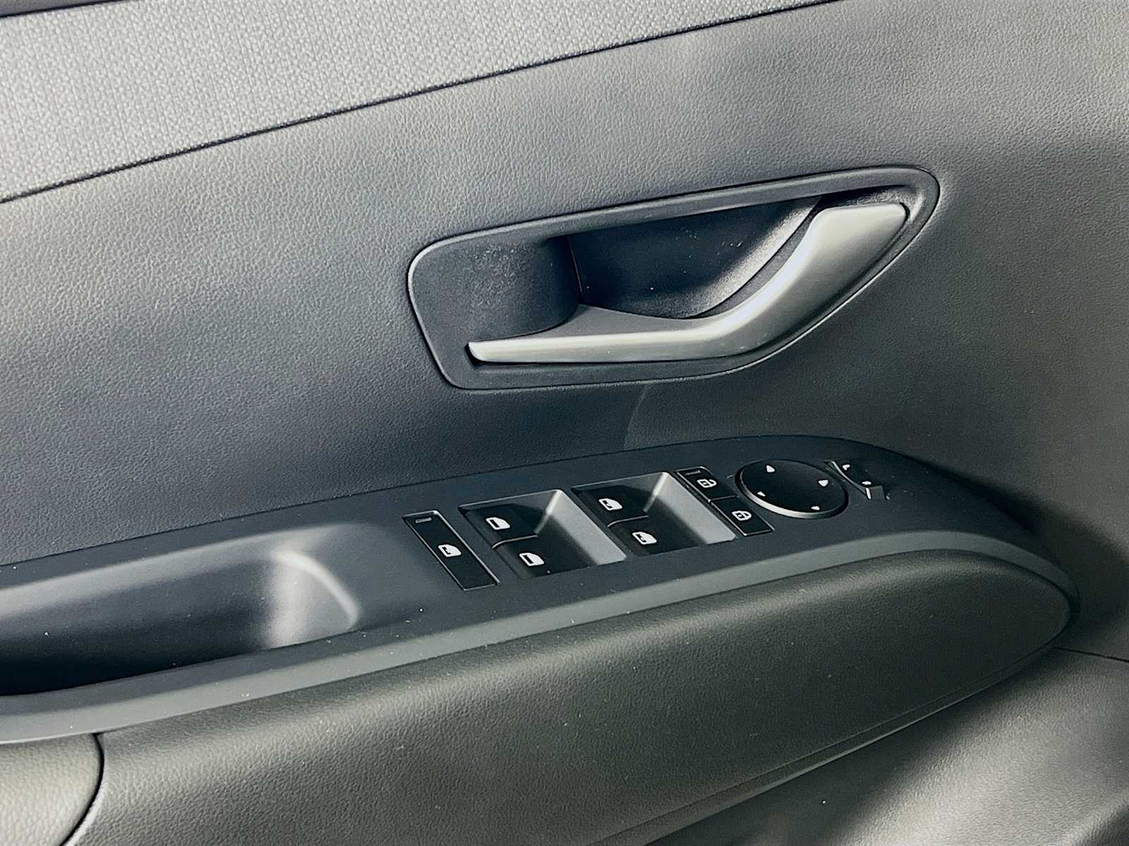 2025 Hyundai Tucson SEL Convenience - Photo 17