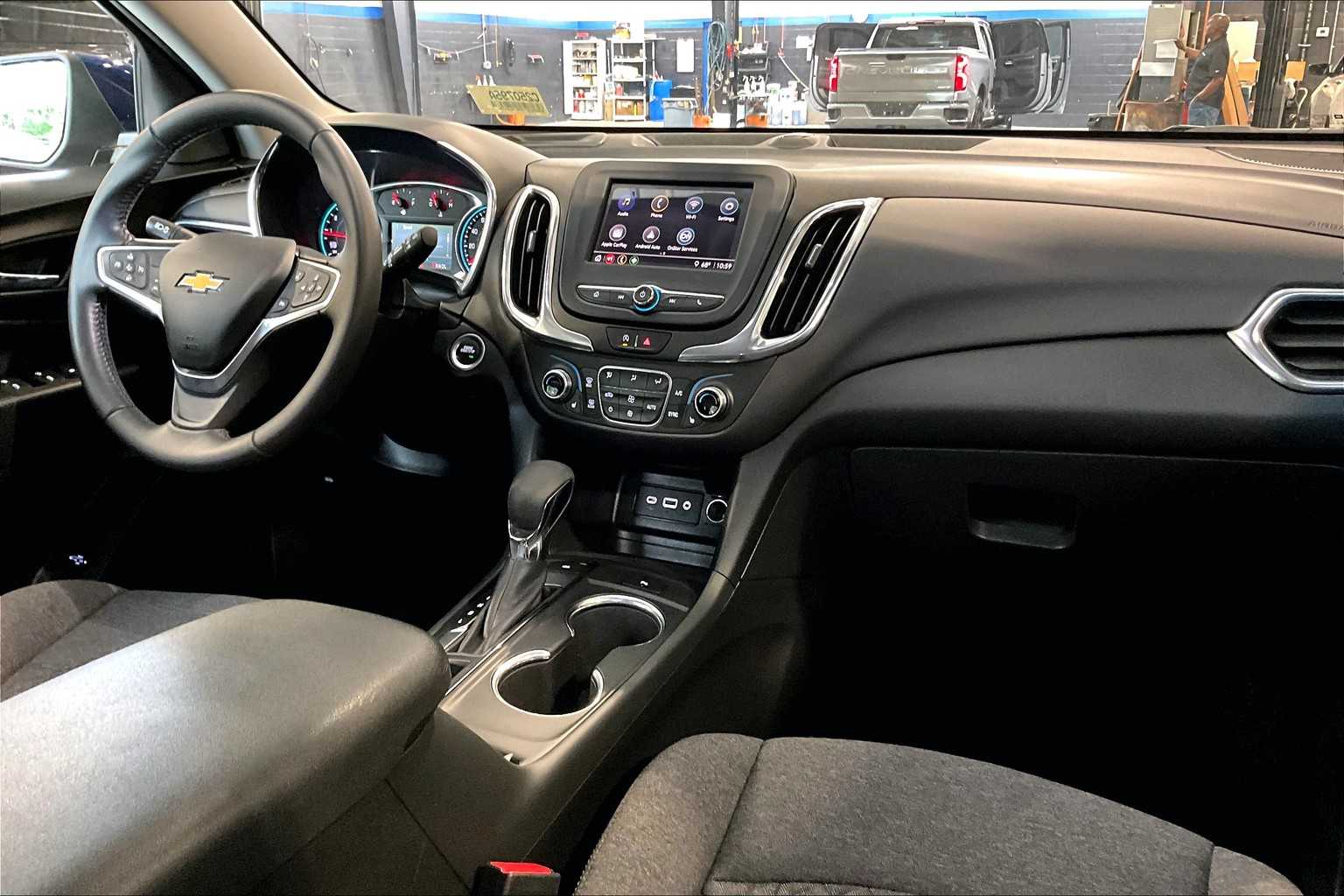 2022 Chevrolet Equinox LT - Photo 14