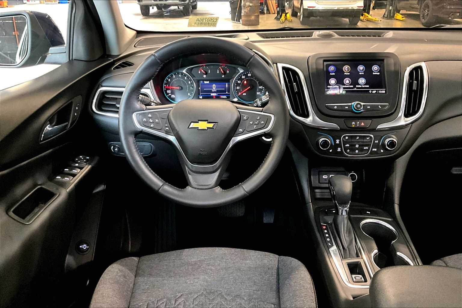 2022 Chevrolet Equinox LT - Photo 18