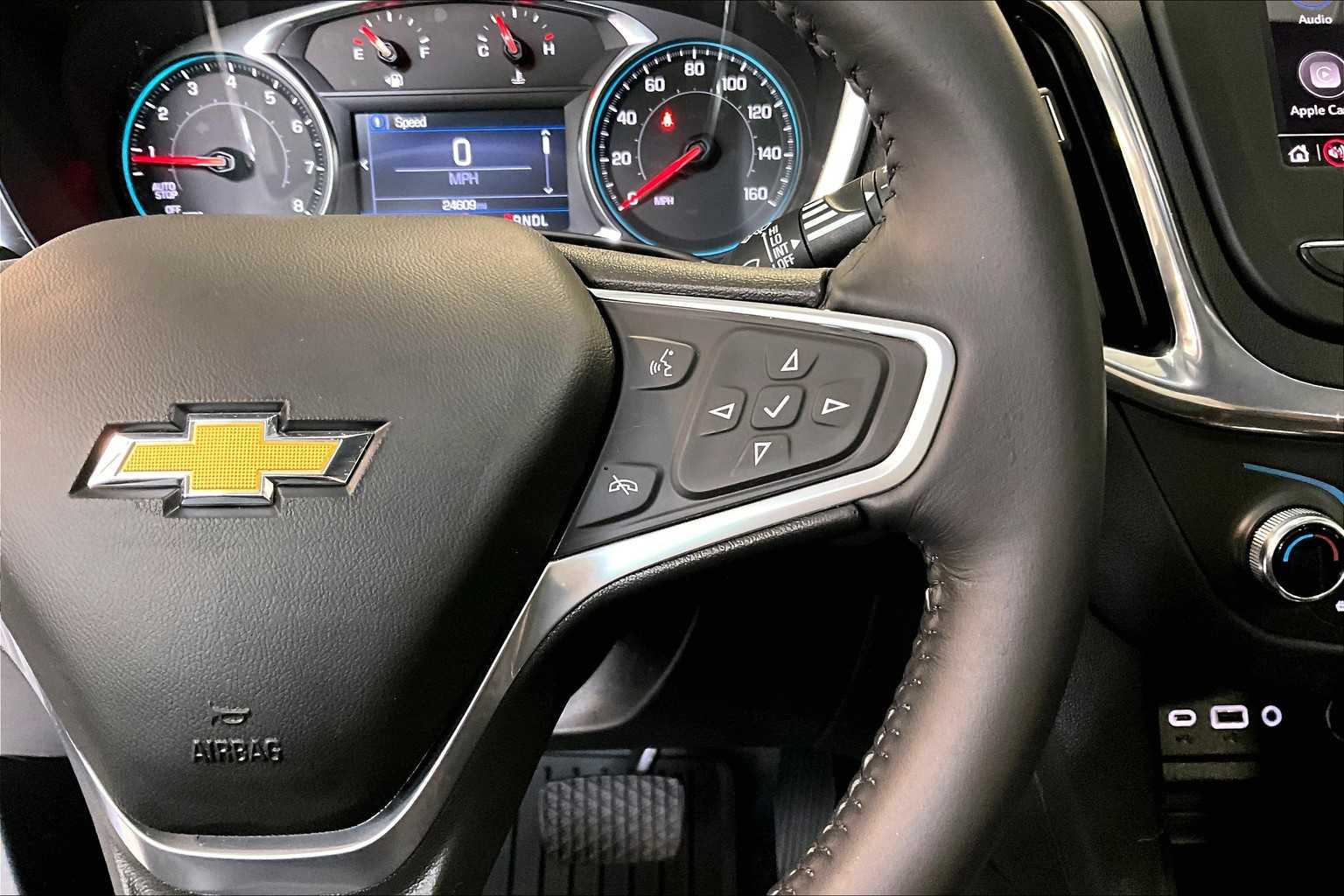 2022 Chevrolet Equinox LT - Photo 25