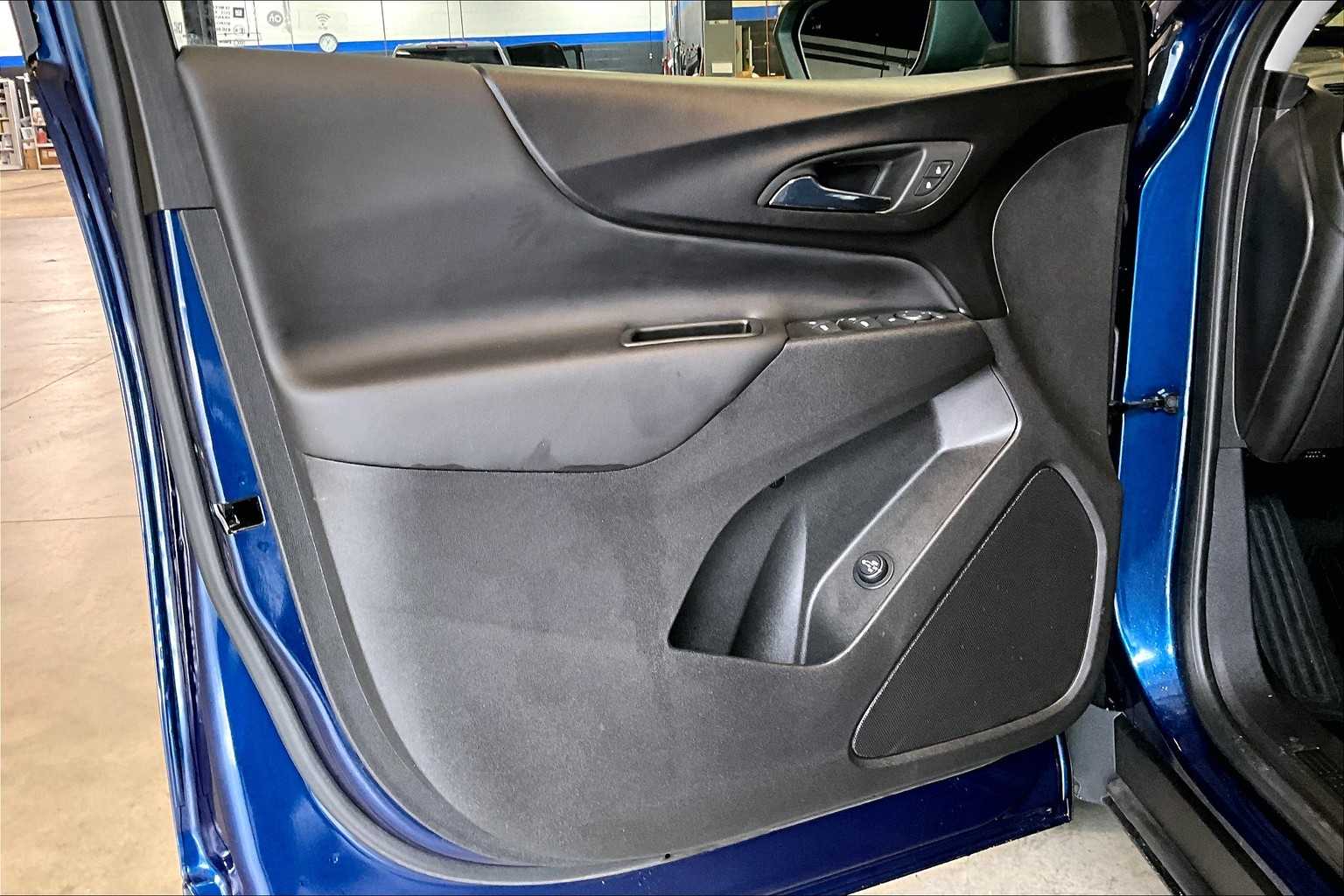2022 Chevrolet Equinox LT - Photo 9