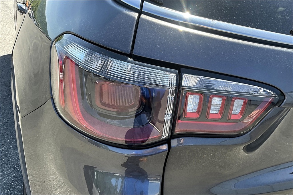 2022 Jeep Compass Limited - Photo 32