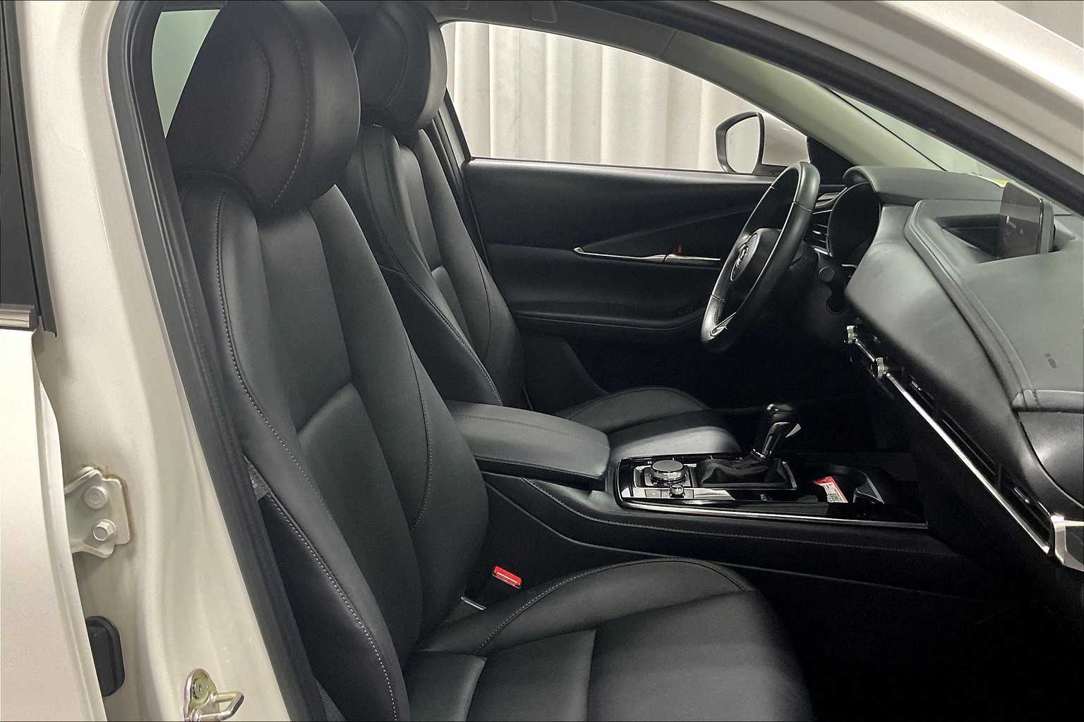 2022 Mazda CX-30 2.5 S Preferred Package - Photo 11