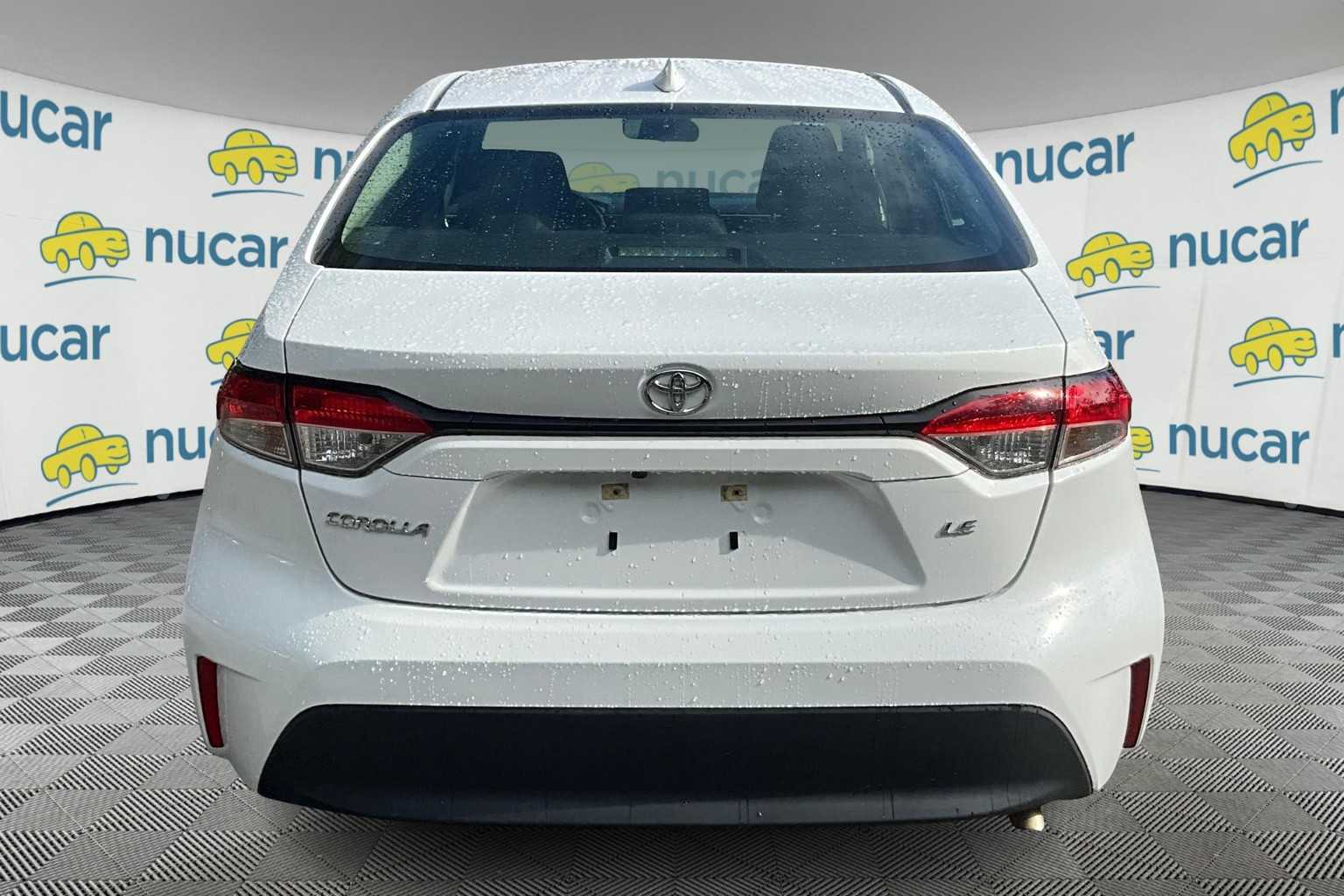 2023 Toyota Corolla LE - Photo 3