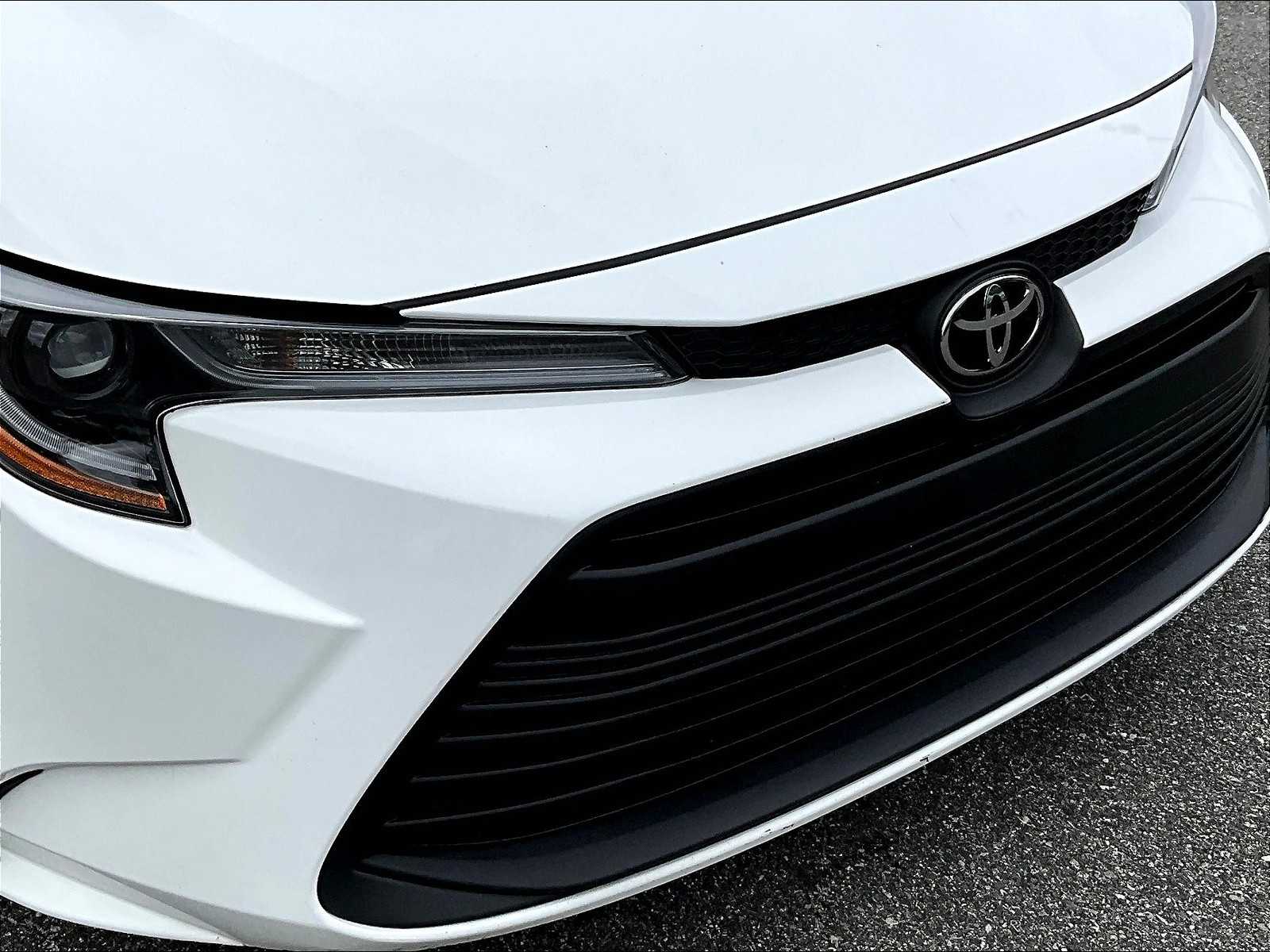2023 Toyota Corolla LE - Photo 32