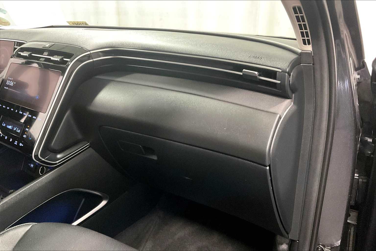 2022 Hyundai Tucson Limited - Photo 13