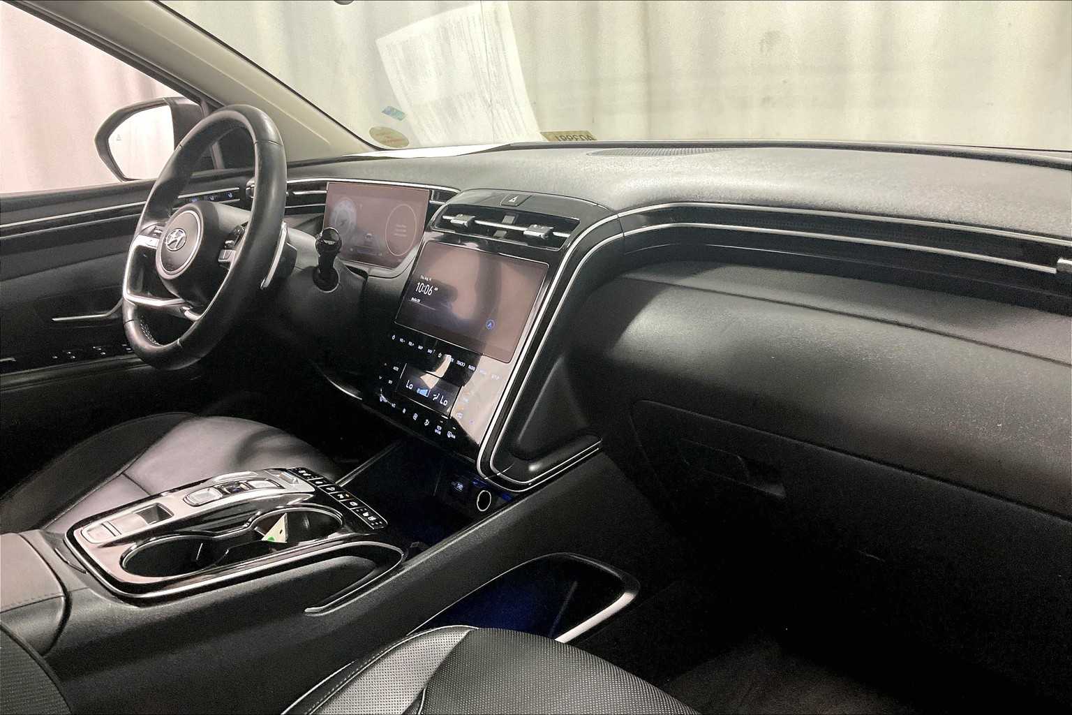 2022 Hyundai Tucson Limited - Photo 14