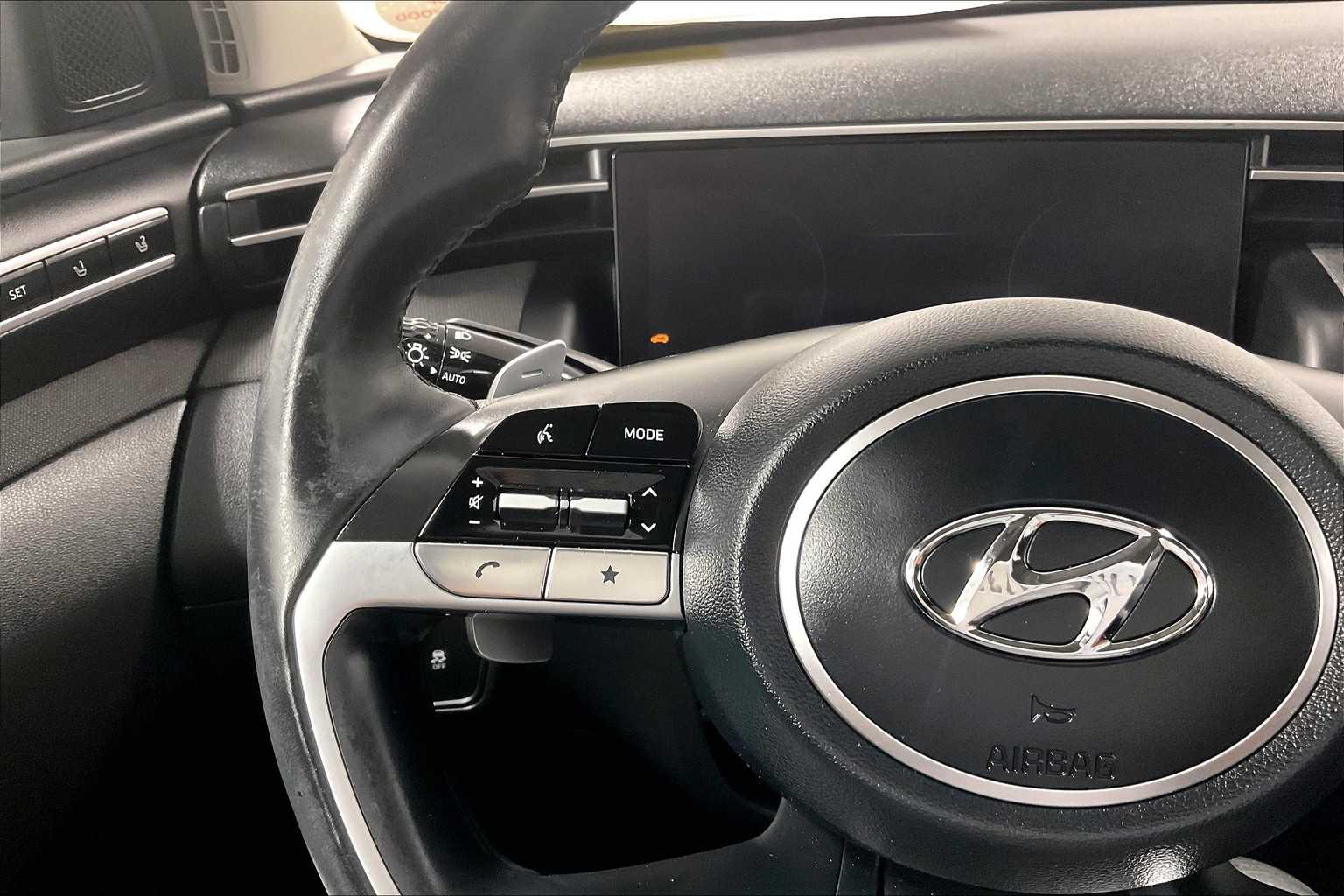 2022 Hyundai Tucson Limited - Photo 23