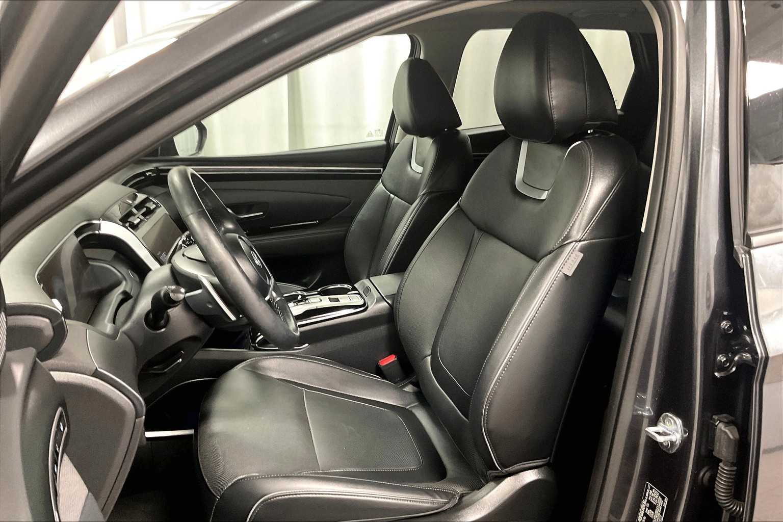 2022 Hyundai Tucson Limited - Photo 10