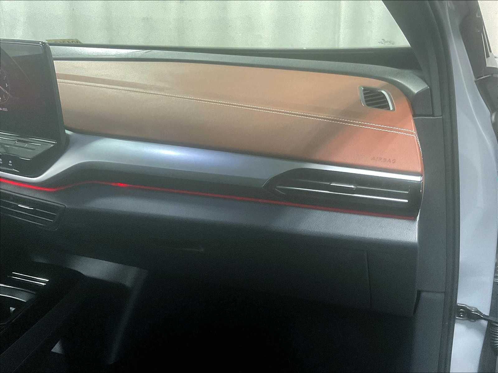 2021 Volkswagen ID.4 Pro S - Photo 13