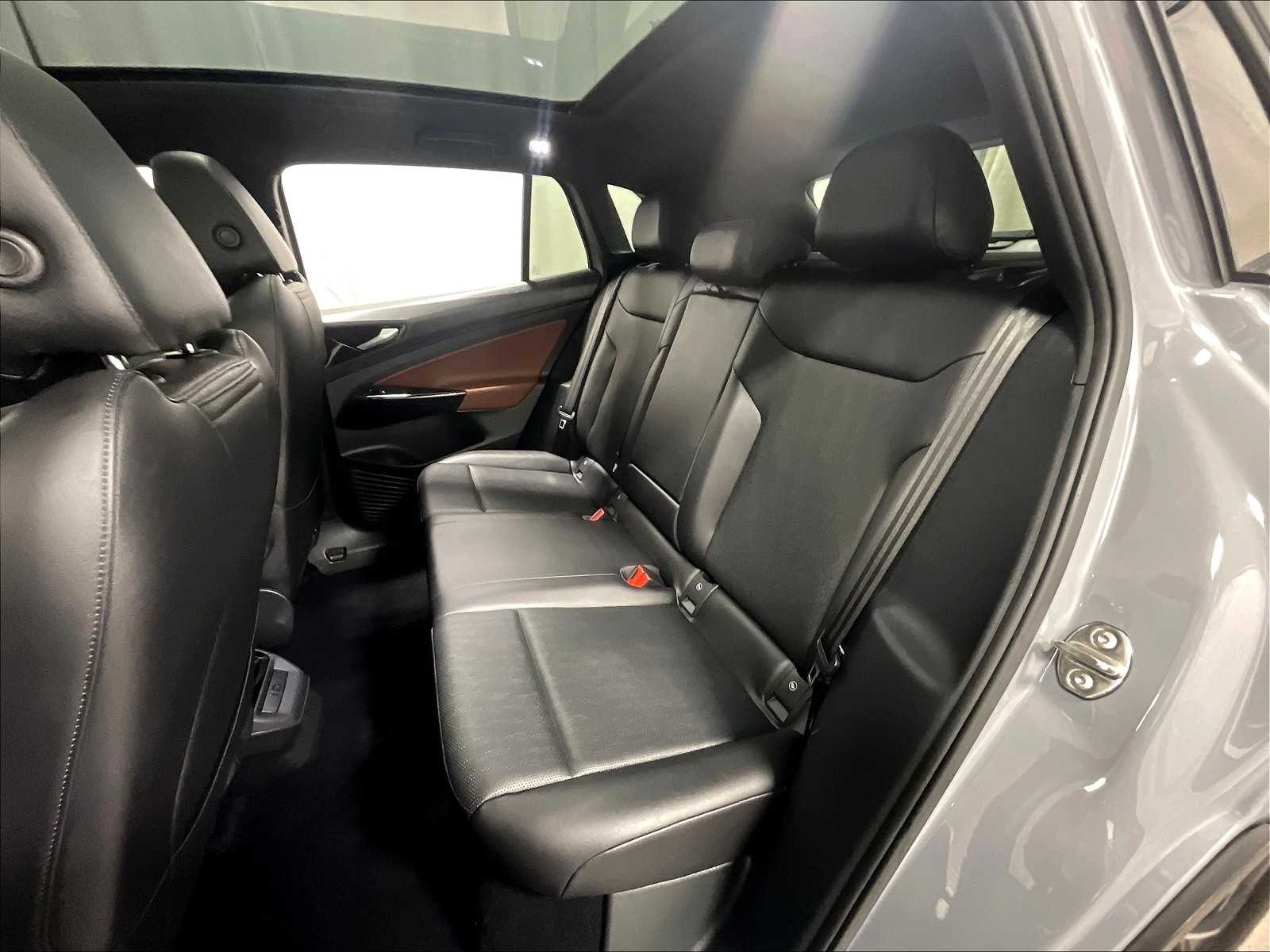 2021 Volkswagen ID.4 Pro S - Photo 15