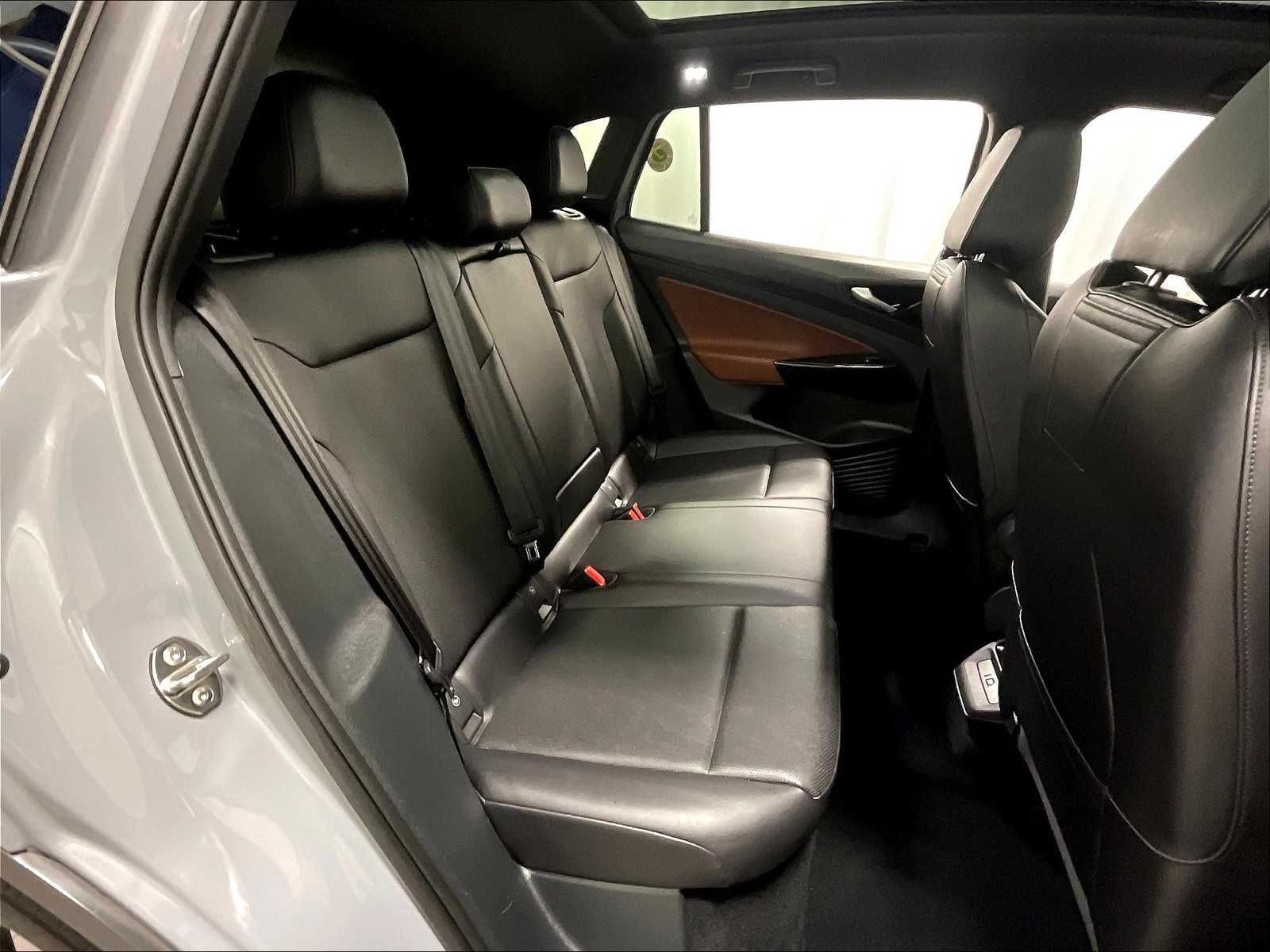 2021 Volkswagen ID.4 Pro S - Photo 16