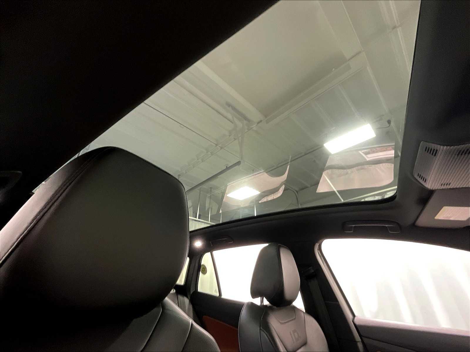 2021 Volkswagen ID.4 Pro S - Photo 23