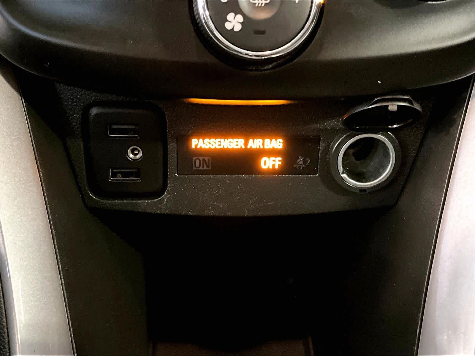 2021 Chevrolet Trax LS - Photo 27