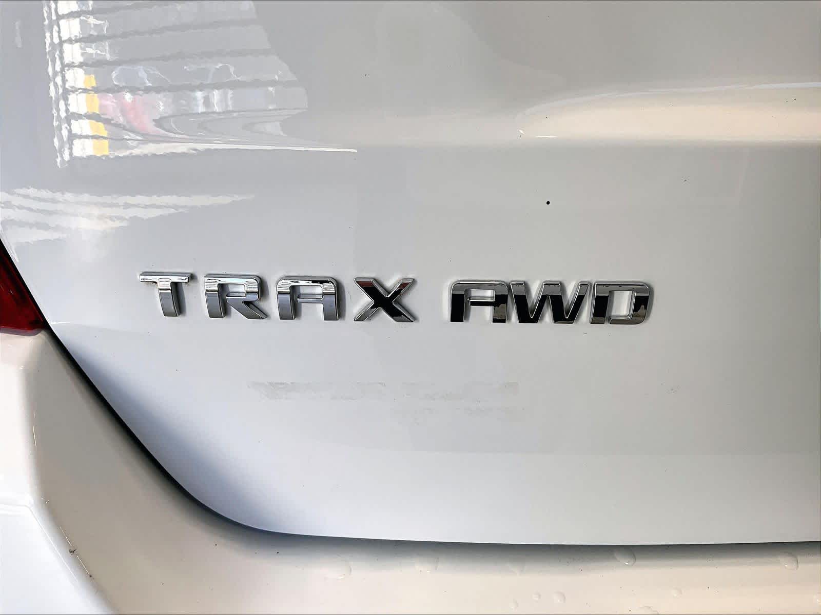 2021 Chevrolet Trax LS - Photo 30