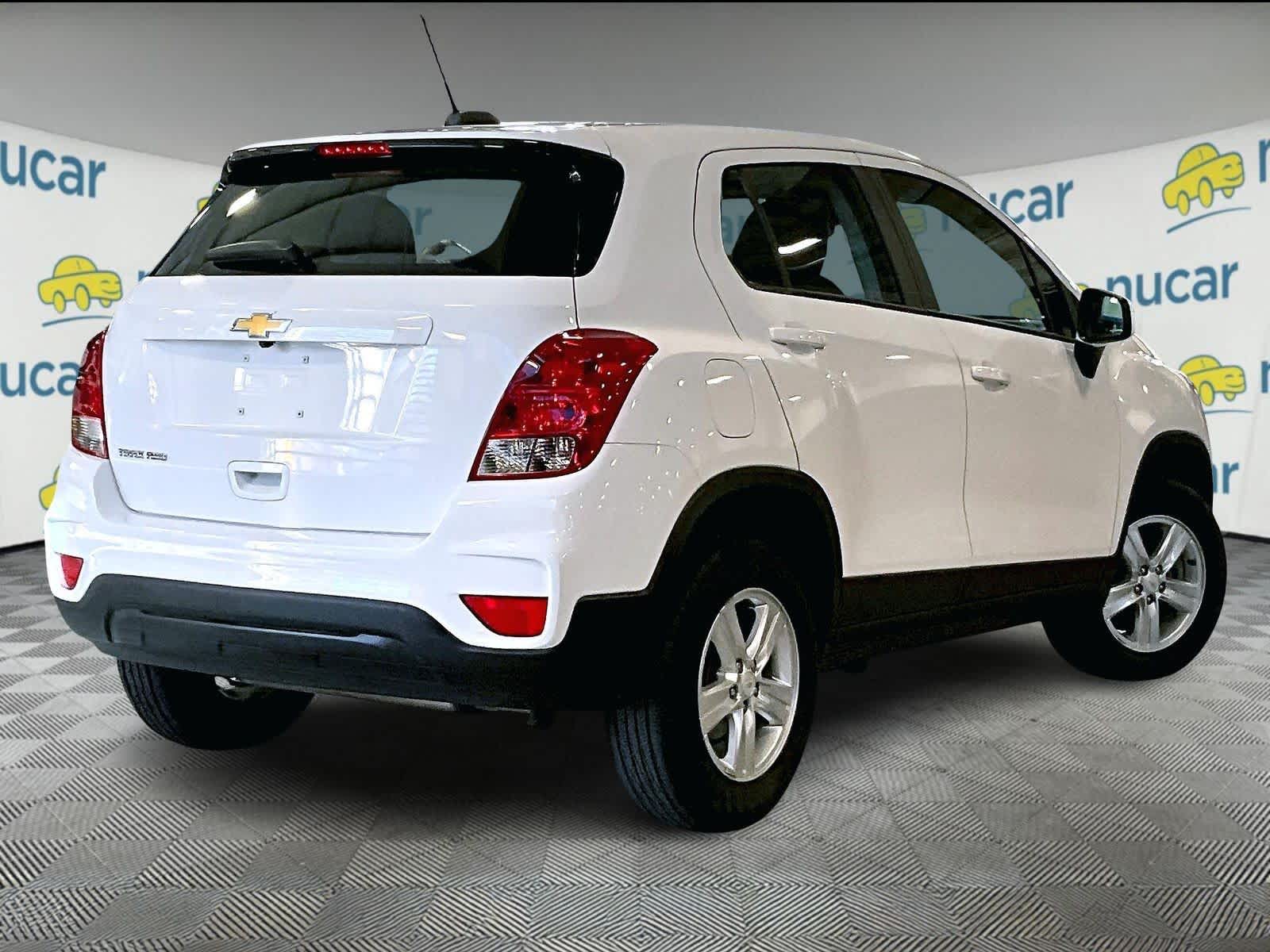 2021 Chevrolet Trax LS - Photo 6