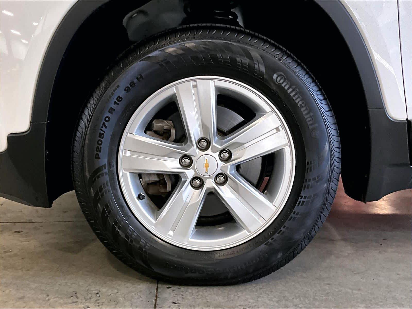 2021 Chevrolet Trax LS - Photo 7