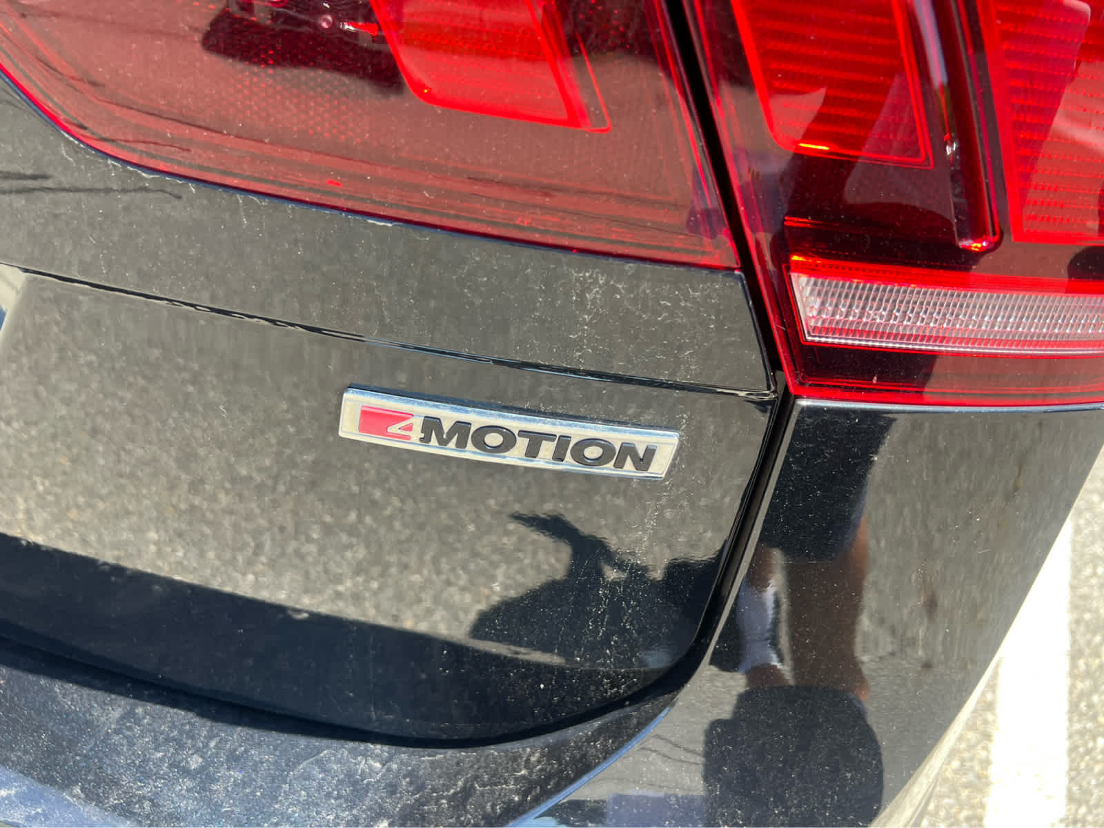 2021 Volkswagen Tiguan SE - Photo 11