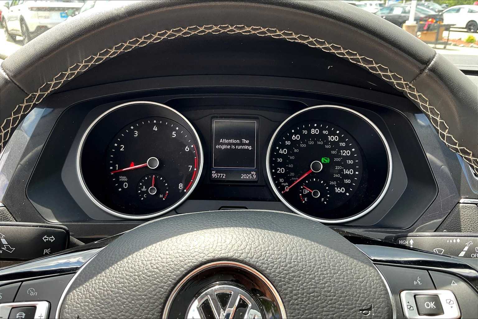 2021 Volkswagen Tiguan SE - Photo 37